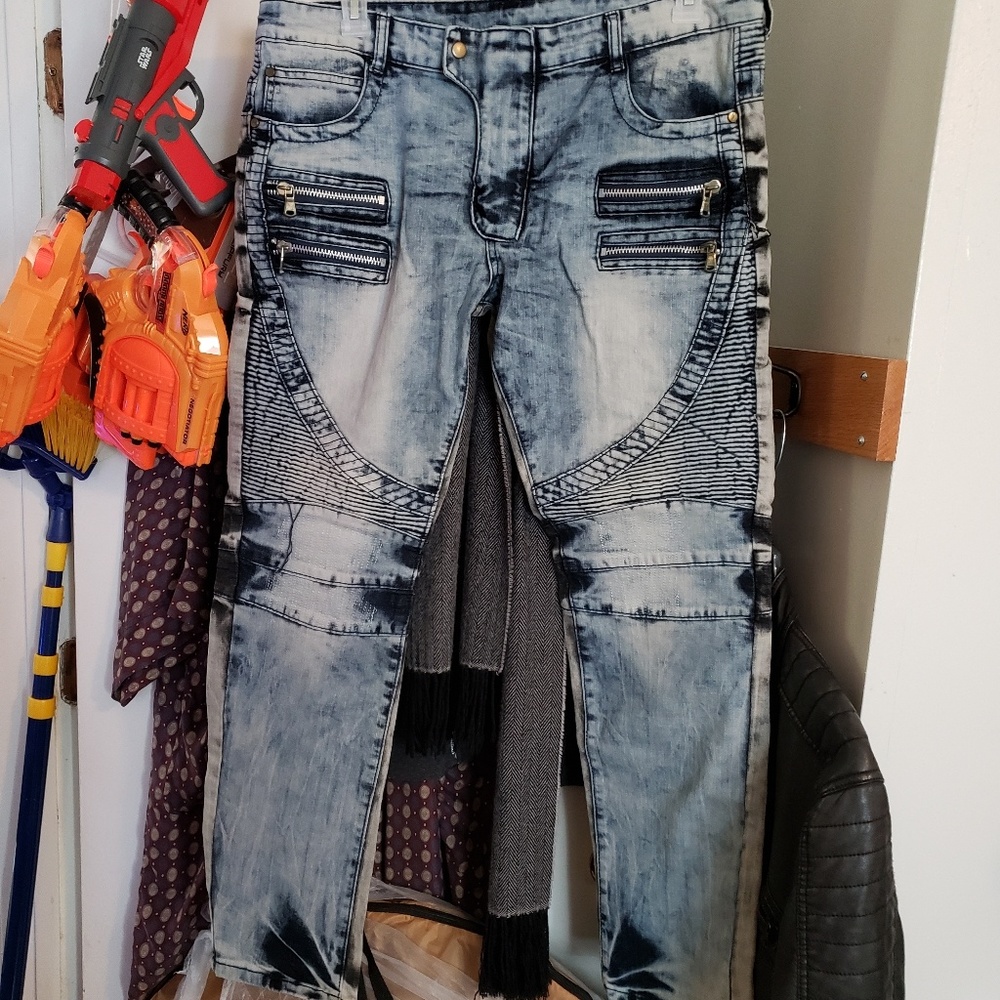 Size 38x30 Designer urban jeans- lightly used